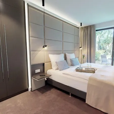 White Pearl 0.07 Apartman *